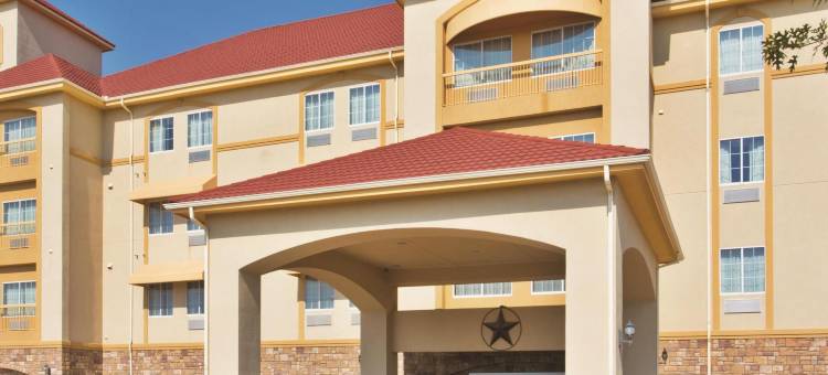 谢茨拉昆塔温德姆套房酒店(La Quinta Inn & Suites by Wyndham Schertz)图片