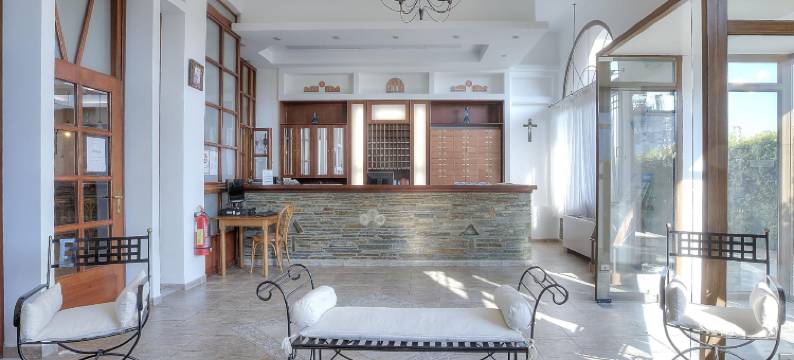 埃克罗特尔莉莉安村酒店(Acrotel Lily Ann Village)图片