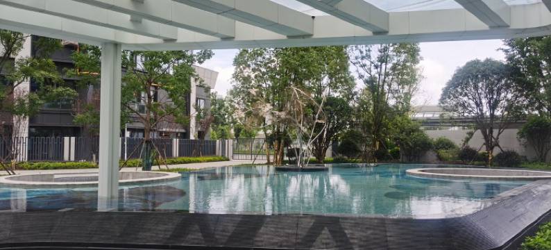 览湖恋梅溪公寓(五洲路分店)图片