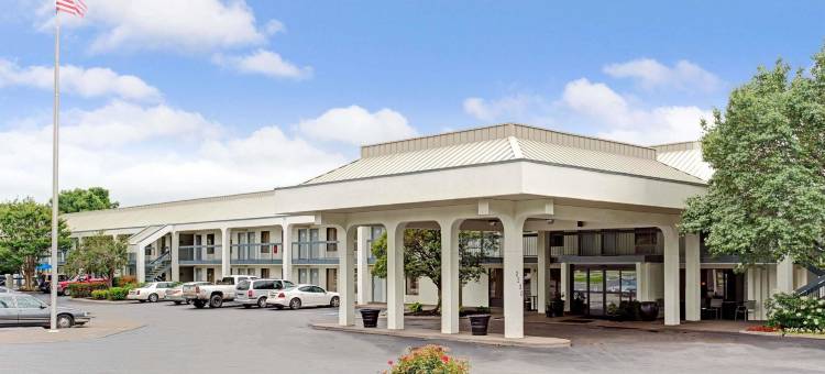 默夫里斯伯勒温德姆呗盟套房酒店(Baymont by Wyndham Murfreesboro)图片