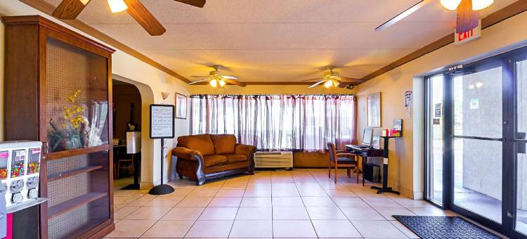 墨尔本美洲最佳价值套房酒店(Americas Best Value Inn and Suites Melbourne)图片