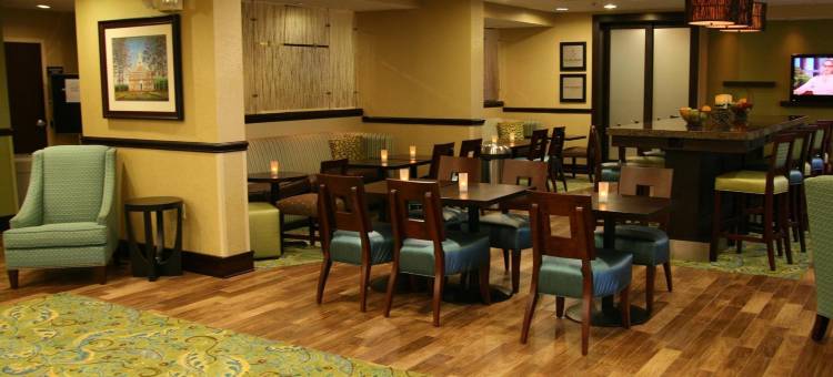 希尔顿欢朋酒店-伊登顿(Hampton Inn Edenton)图片