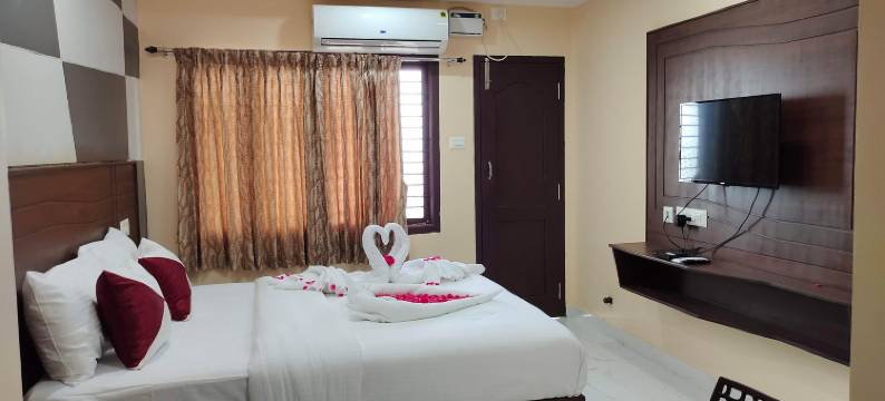 约翰塔尔斯酒店(John Towers)图片