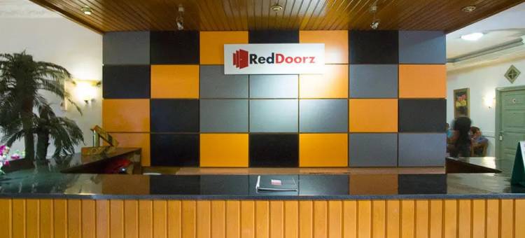 红门酒店-靠近法拉贾瓦海滩特尔纳特市(RedDoorz near Pantai Falajawa Kota Ternate)图片