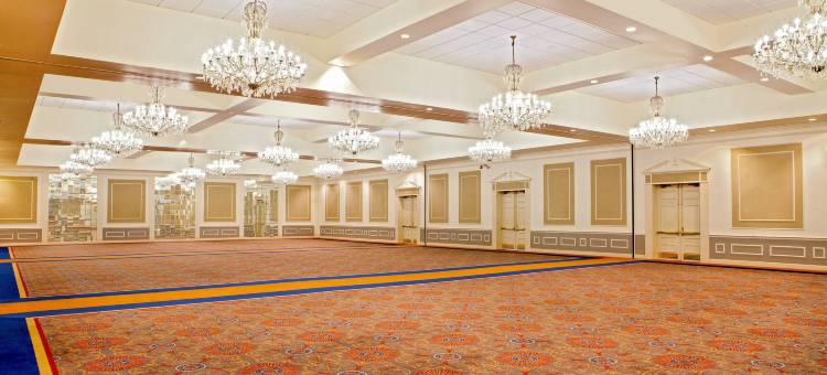 弗雷明汉喜来登酒店及会议中心(Sheraton Framingham Hotel & Conference Center)图片