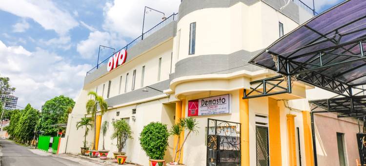 OYO 2614 德马斯托寄宿家庭(OYO 2614 Demasto Homestay)图片