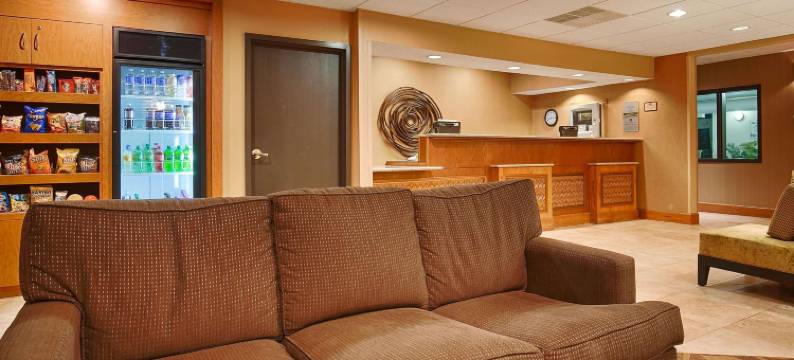 米沙沃卡贝斯特韦斯特优质酒店(Best Western Plus Mishawaka Inn)图片