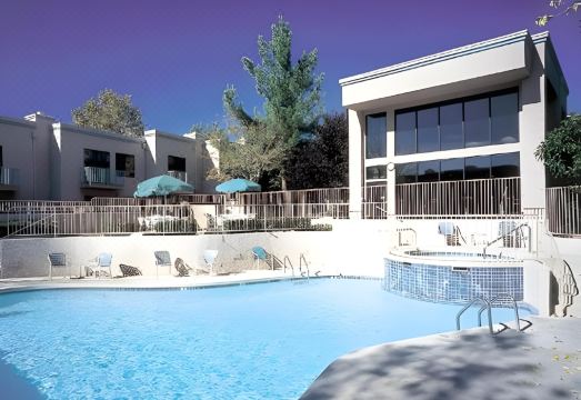 Villas of Sedona Hotel Overview