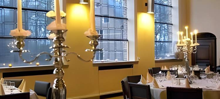普瑞姬科森多克酒店(Priorij Corsendonk)图片