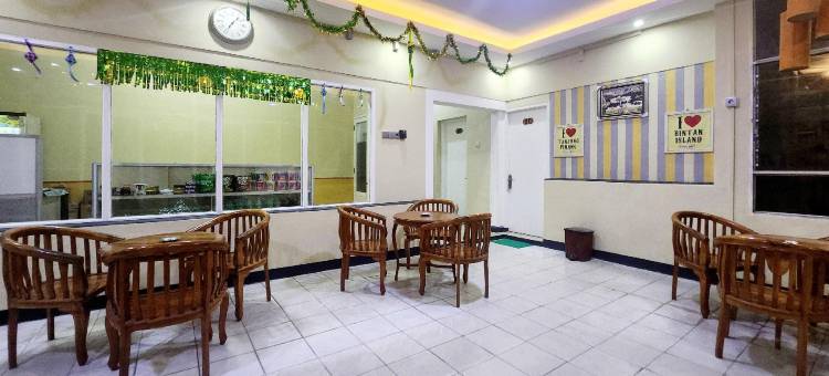 RedDoorz Near Pelabuhan Sri Bintan Pura Tanjungpinang图片