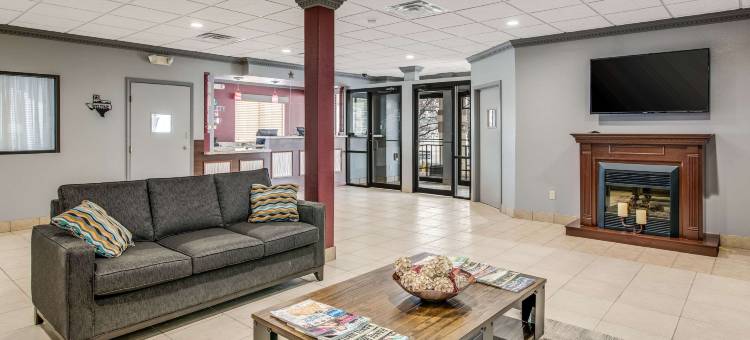 奥佐纳I-10凯艺酒店(Quality Inn Ozona I-10)图片