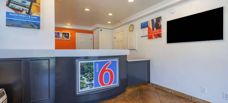 坎比江山旅馆(Motel 6 Canby, or)图片