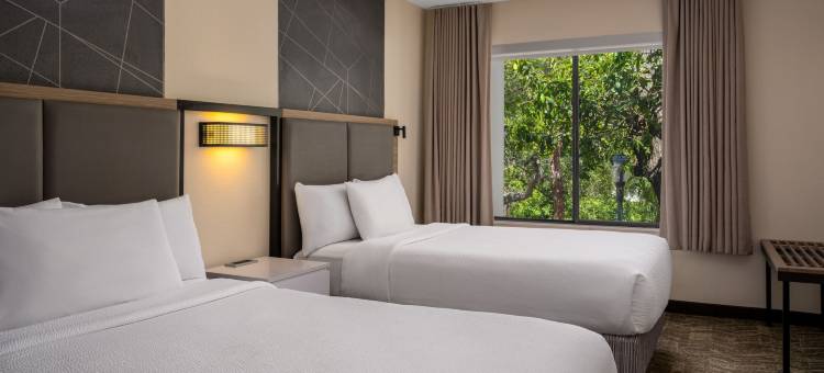 萨拉索塔布雷登顿万豪SpringHill酒店(SpringHill Suites Sarasota Bradenton)图片