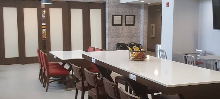 邓迪欢朋套房酒店邓迪(Hampton Inn & Suites by Hilton Dundee)图片