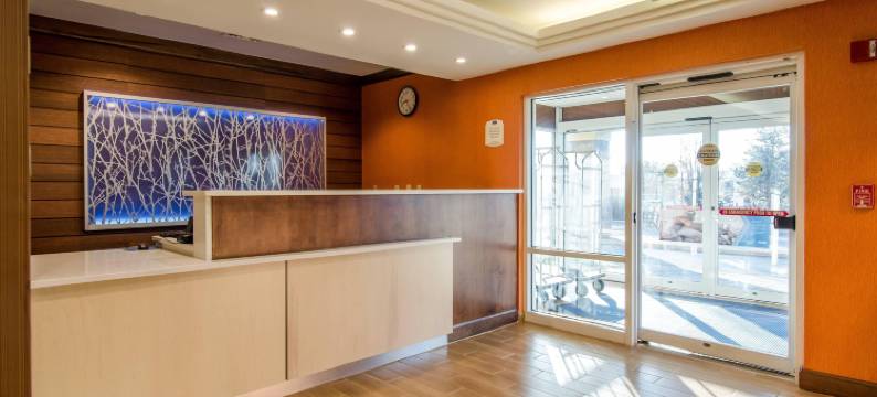 伍德布里奇万枫酒店及套房波托马克米尔斯(Fairfield Inn & Suites Potomac Mills Woodbridge)图片