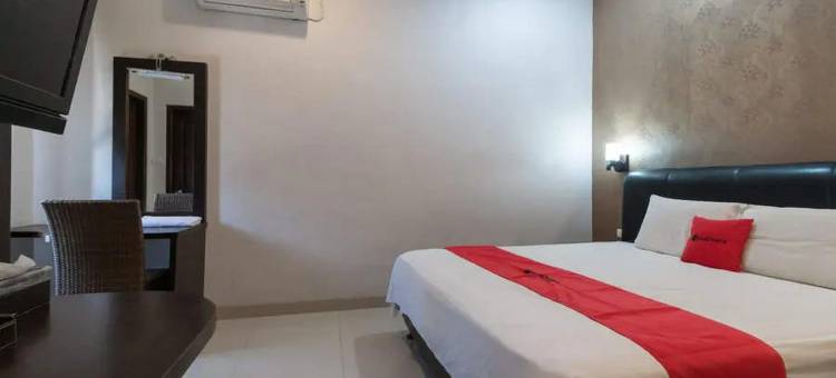 红多兹酒店-近明古鲁班台班让2号(RedDoorz Near Pantai Panjang Bengkulu 2)图片