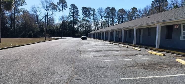 皇冠旅馆 OYO 奥兰治堡301号公路(Crown Inn By Oyo Orangeburg Hwy 301)图片