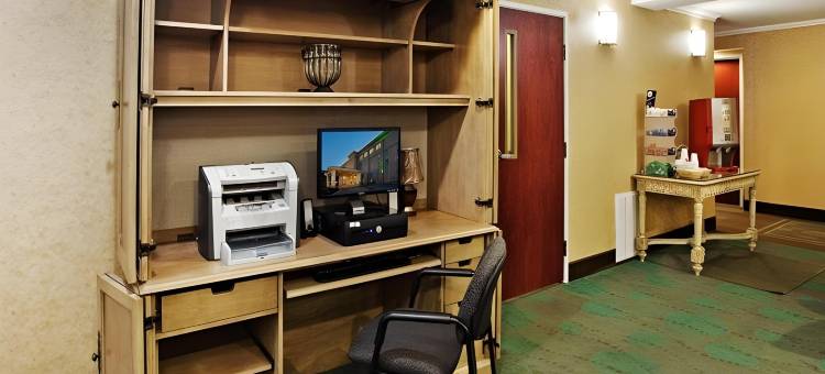 诺顿假日酒店(Hampton Inn Norton, VA)图片