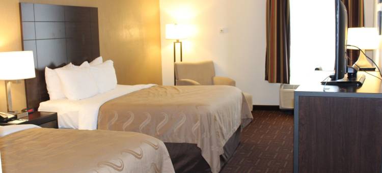 品质酒店及套房新泽西州首府区(Quality Inn & Suites NJ State Capital Area)图片