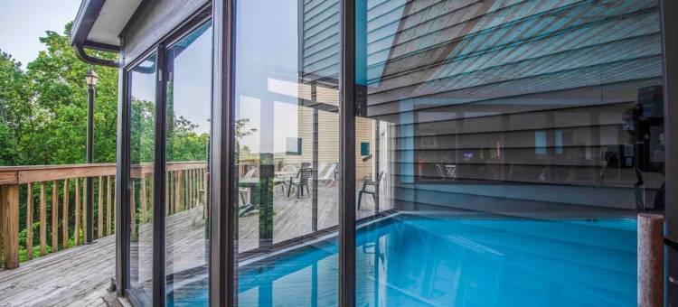 两卧室公寓山景室内泳池(Two Bed Room Condo Mountain Views Indoor Pool)图片