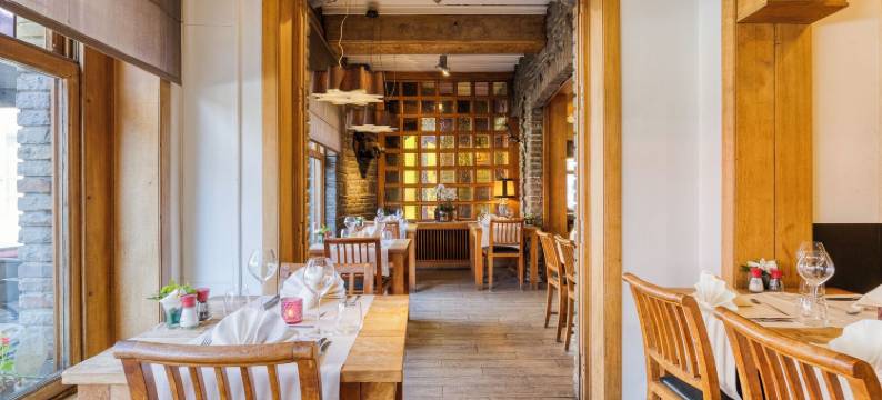 杜肯梅里策酒店(Hotel du Commerce)图片