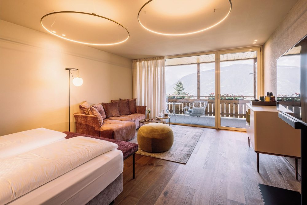 Hotel Hohenwart Over view