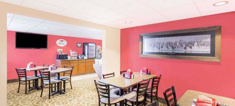 科尔尼速8酒店(Super 8 by Wyndham Kearney)图片