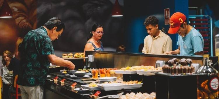 宜必思特鲁希略酒店(Ibis Trujillo)图片