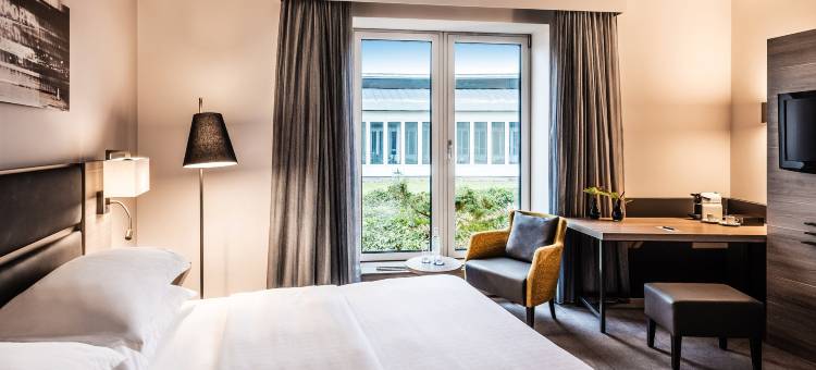 杜塞尔多夫机场喜来登酒店(Sheraton Duesseldorf Airport Hotel)图片