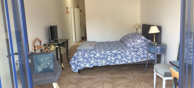 三只鸽子(Les 3 Pigeons)图片