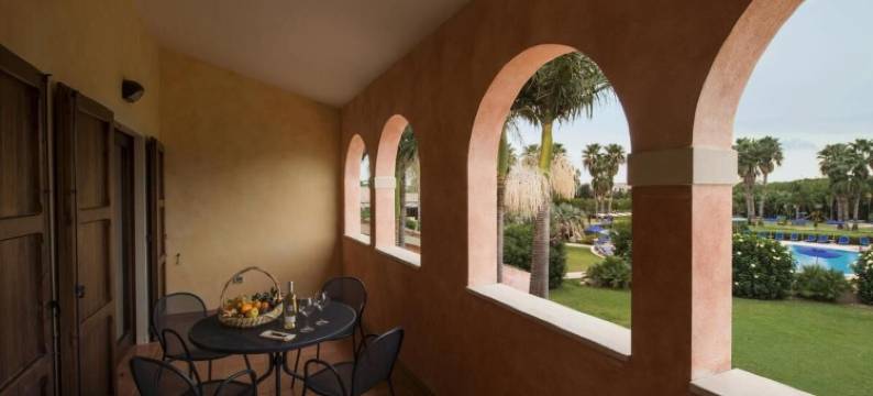 宁静的兰塔纳度假村2卧室公寓可容纳7人免费Wifi(Tranquil Lantana Resort 2 Bedroom Apartments Sleeps 7 Free Wifi)图片