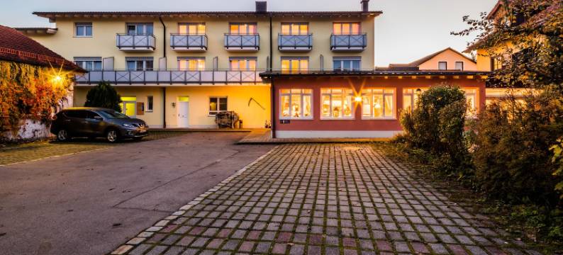 恩德哈特兰德酒店(Landhotel Endhart)图片