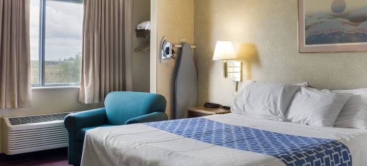 瓦佩顿罗德威酒店(Rodeway Inn)图片