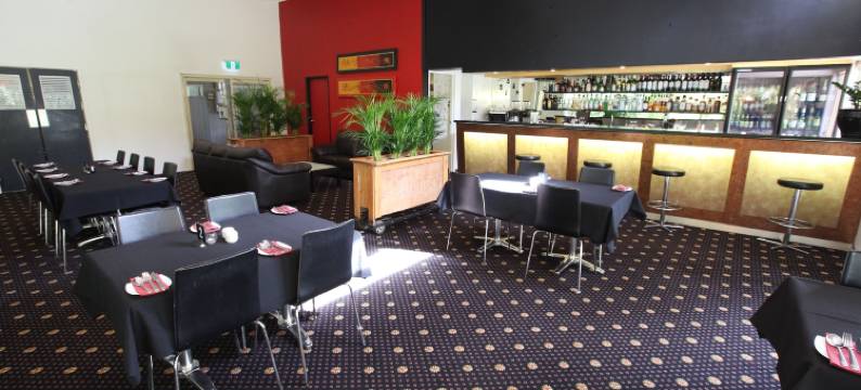 红桥汽车旅馆(Red Bridge Motor Inn)图片