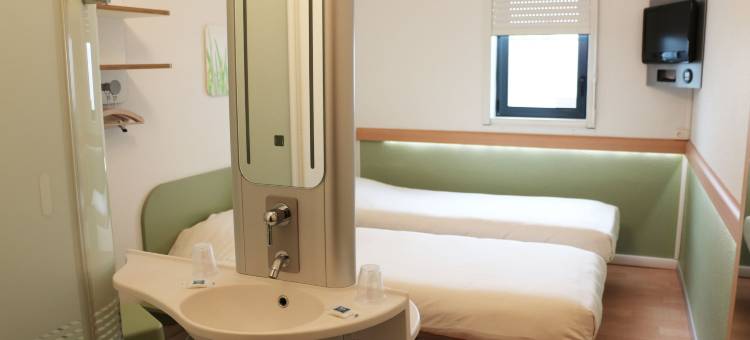 卡斯泰勒诺达里宜必思快捷酒店(Ibis Budget Castelnaudary - A61)图片