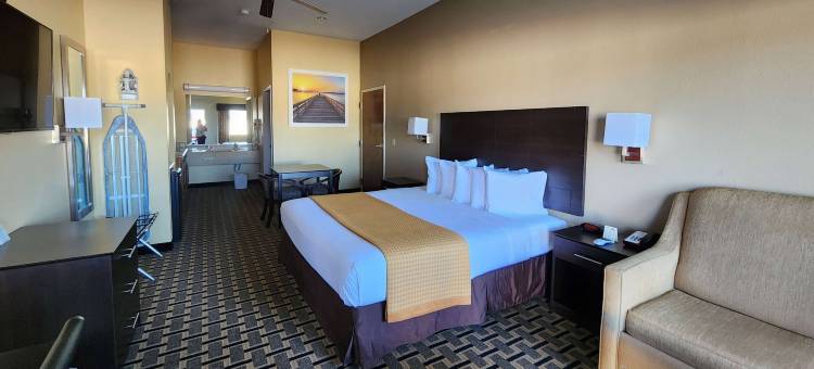 贝敦东戴斯酒店(Days Inn by Wyndham Baytown East)图片