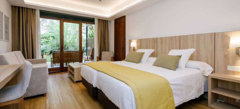 波里恩提亚蓝港俱乐部水疗度假村(PortBlue Club Pollentia Resort & Spa)图片