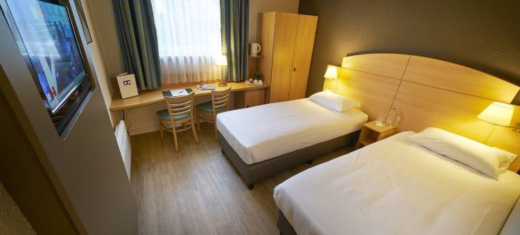 布鲁塞尔南DC酒店及餐厅(DC Hotel & Restaurant Brussels South)图片