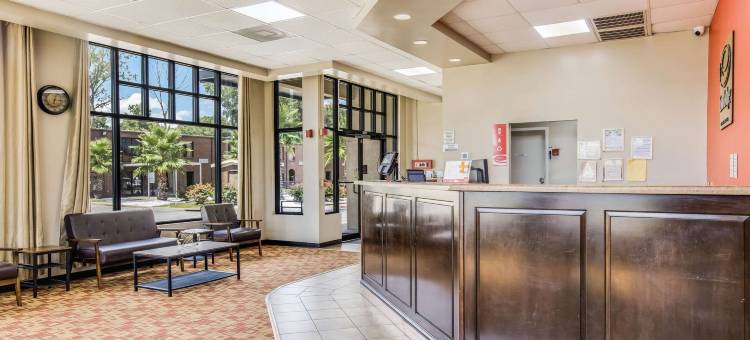 伊克诺旅馆(Econo Lodge)图片