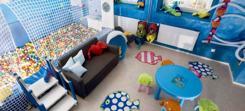 贡腾公园酒店 - 海滩与 Spa(Parkhotel Gunten – Beach & Spa)图片