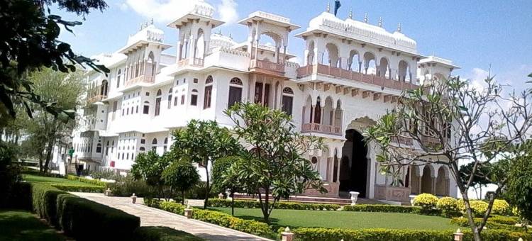 塔拉布冈城堡酒店(Talabgaon Castle Heritage Resort)图片