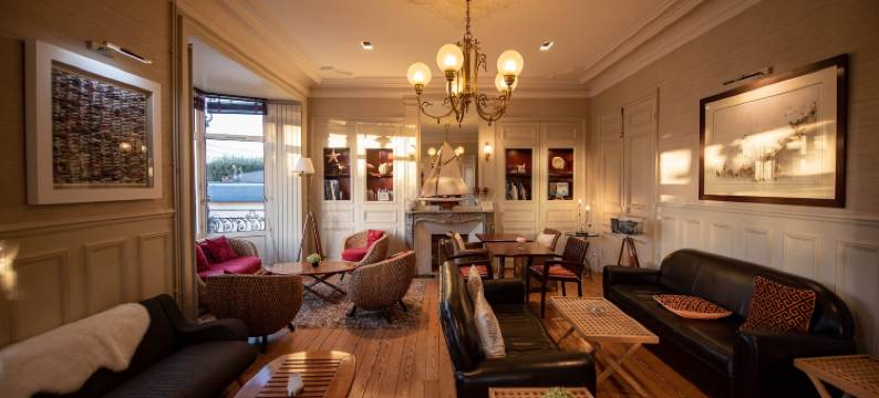 维尔弗洛姆伊酒店(Hôtel la Villefromoy)图片