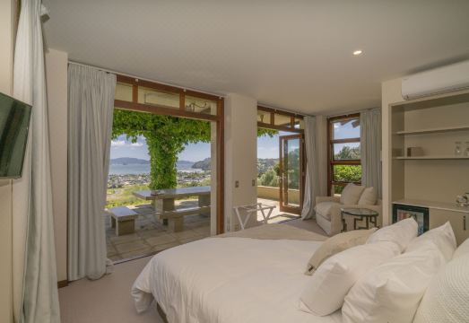 Mercury Ridge Hotel Overview