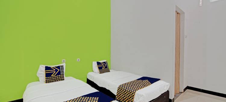 SPOT ON 92536 Teguh Syariah宾馆(Spot on 92536 Teguh Homestay Syariah)图片