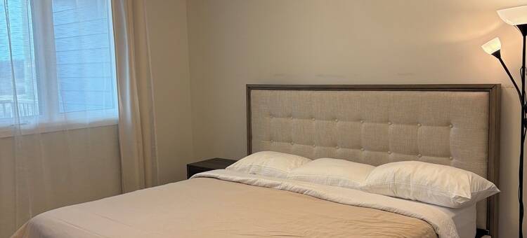 Charming and cozy townhome in Black Creek, Niagara Falls图片