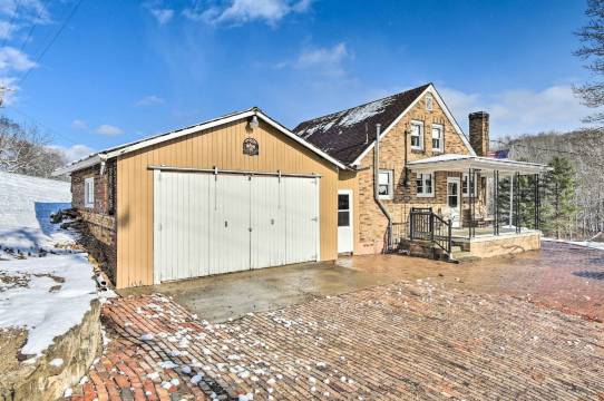 韦恩国家森林的山顶家园 w/ 烤肉架(Hilltop Home w/ Grill, in Wayne Nat'l Forest)