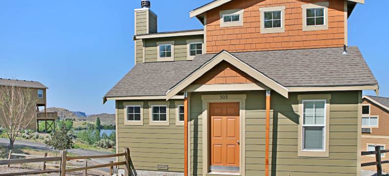 太阳岸湖度假村(Sunbanks Lake Resort)图片