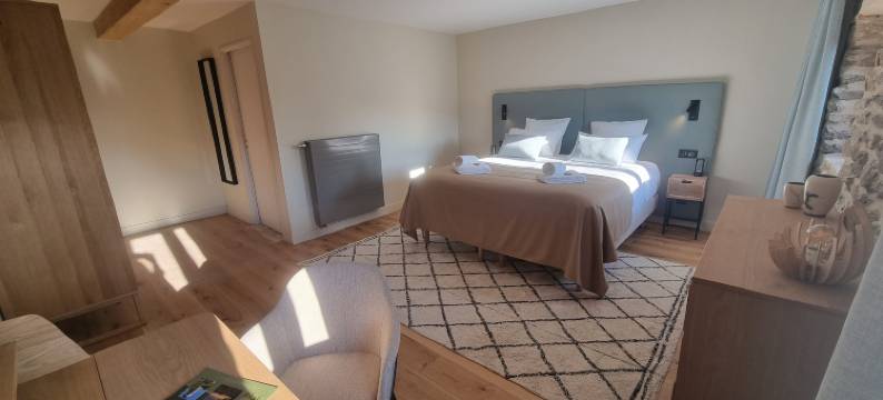 维拉斯城堡(Château de Villars)图片