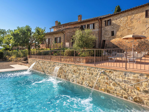 特努塔索韦斯特罗