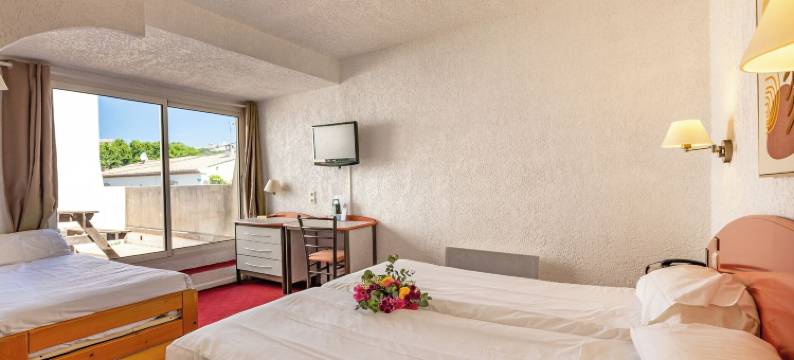 洛基撕赫拉克里酒店(Logis Heraclee)图片